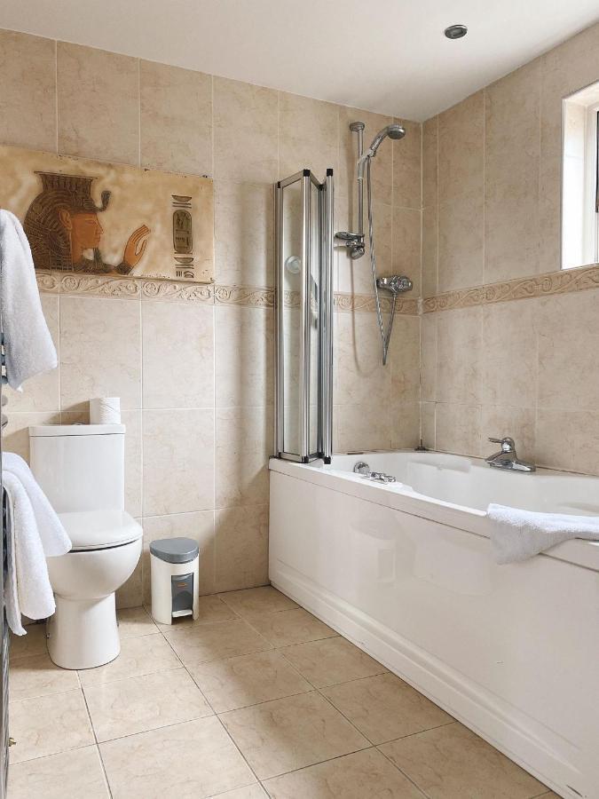 קורק Rose Lodge Guest House מראה חיצוני תמונה